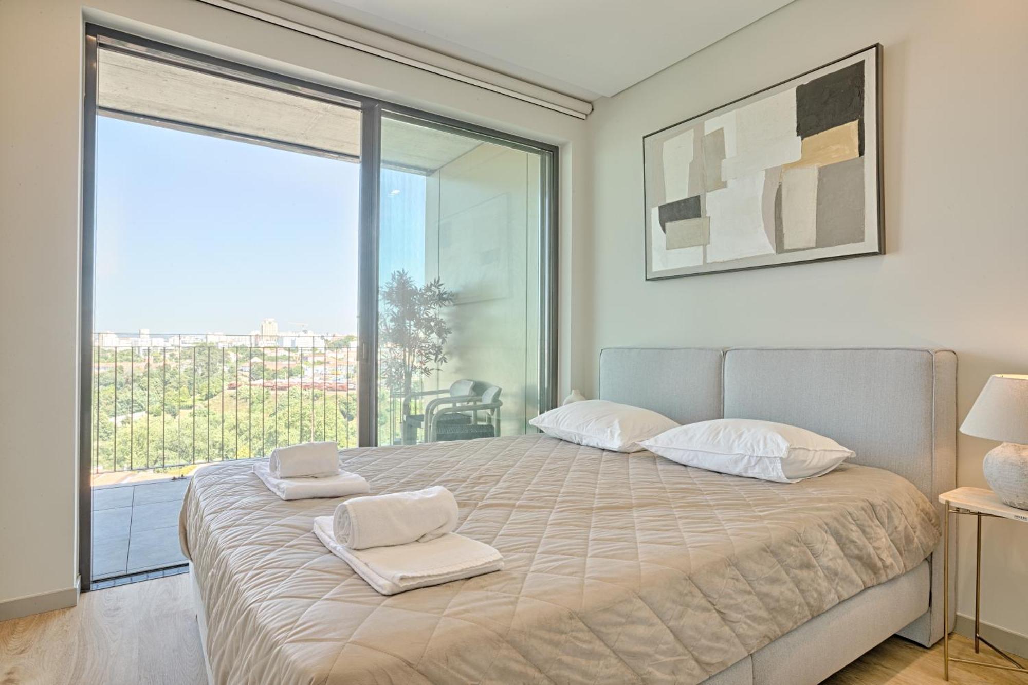 Appartement Brand New Luxurious Ap T2 - Amazing View- With Garage à Vila Nova de Gaia Extérieur photo